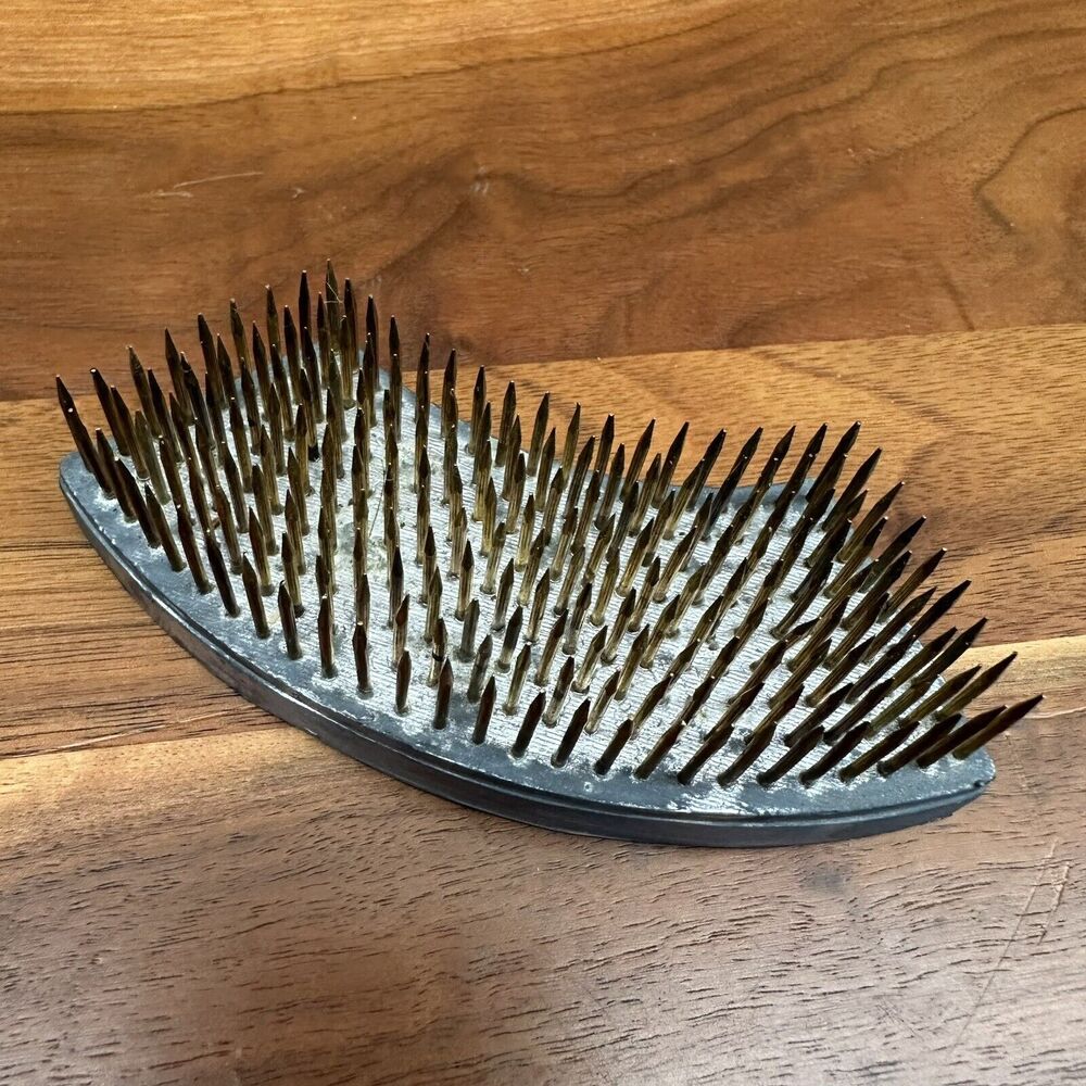 Two's Company Ikebana Pin Arranger Fan Shape Florist Frog Flower Arrangement - Picture 7 of 10